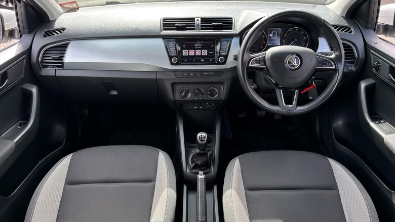 Skoda Fabia 1.0 MPI SE 5dr Petrol Hatchback